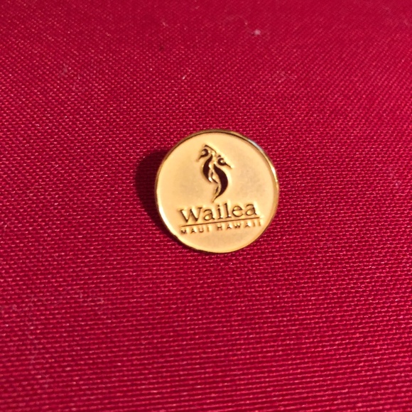 Wailea Golf Ball Marker   NWOT - Picture 2 of 5